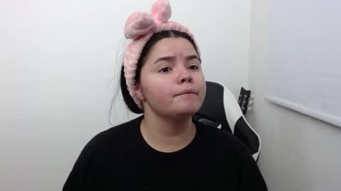 carolina online show from 11-19-25, 01:49