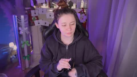 Mira online show from 01-10-26, 05:42