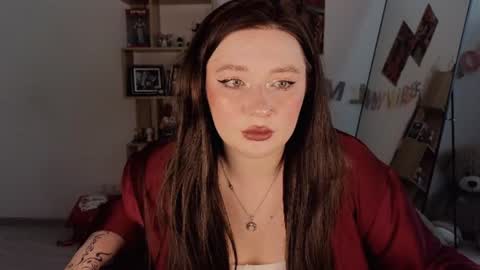 Snapshot of carolina_winter chatting on 07-28-26, 10:10 Mira online show from 07-28-26, 10:10
