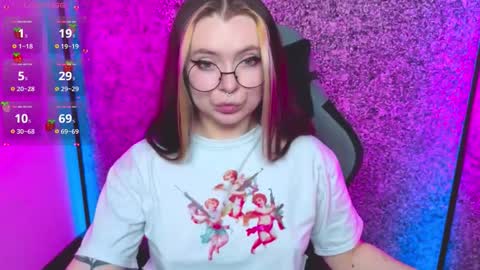 Snapshot of carolinareaperr chatting on 09-20-25, 10:05 Ask me better xx online show from 09-20-25, 10:05