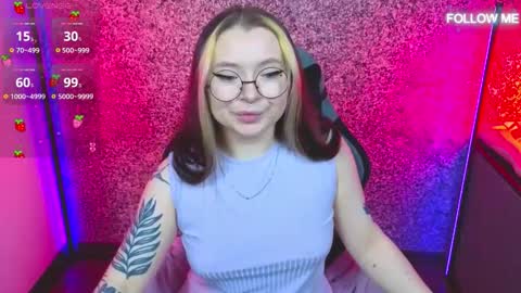 Snapshot of carolinareaperr chatting on 10-05-25, 11:08 Ask me better xx online show from 10-05-25, 11:08