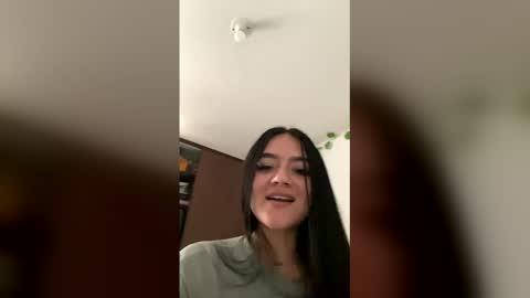 Carolina online show from 04-05-26, 06:16