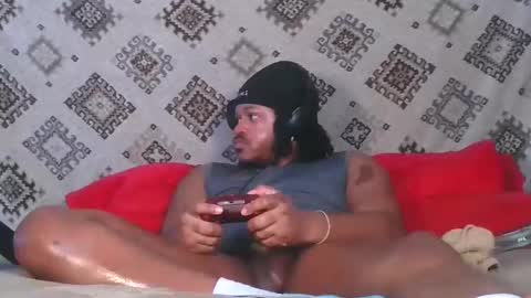 carolinayungin96 online show from 02-04-26, 05:02