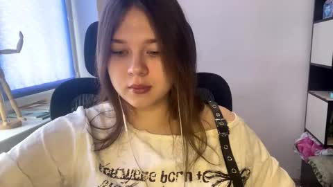 carolindueno online show from 02-28-26, 07:42