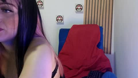 Carolina online show from 04-05-26, 12:52