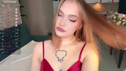 Caro online show from 02-01-25, 08:26