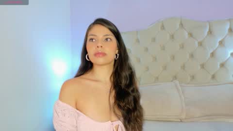 Caroline online show from 02-26-26, 08:08