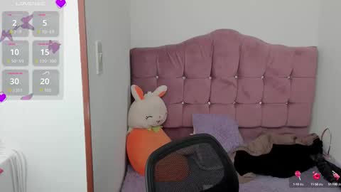 caroline_rodriguez_9 online show from 10-03-25, 07:33