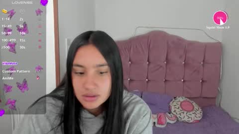 caroline_rodriguez_9 online show from 11-25-25, 11:32