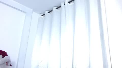 caroline online show from 03-03-26, 04:18