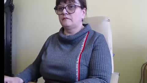 CarolineDream  online show from 03-04-25, 10:35