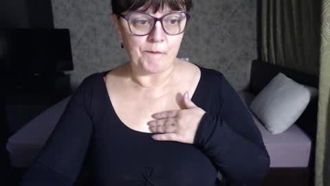 CarolineDream  online show from 11-15-25, 05:31