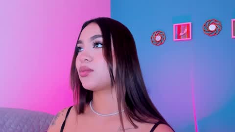 CarolineeGarcia online show from 02-24-25, 01:42