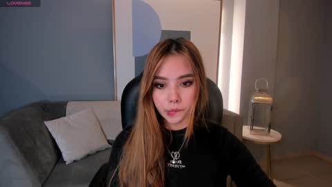 Snapshot of carolinegrace_ chatting on 12-24-24, 03:16 Caro online show from 12-24-24, 03:16