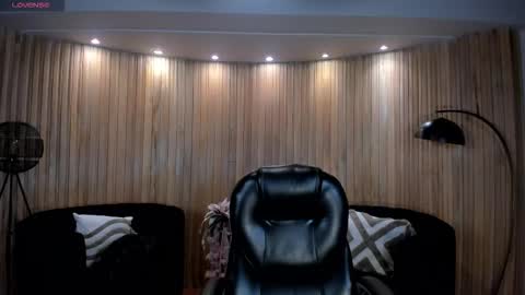 Caro online show from 01-14-26, 09:59