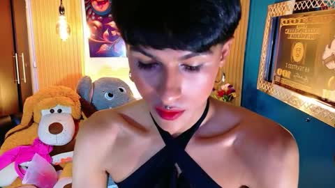 carolinejesh online show from 04-19-26, 06:10