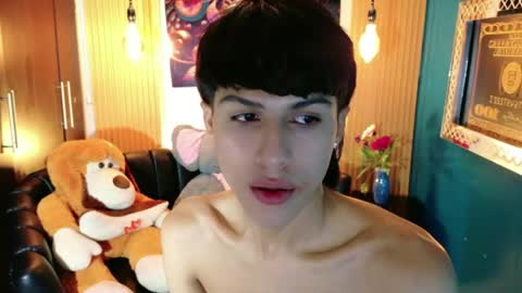 carolinejesh online show from 05-15-26, 11:39