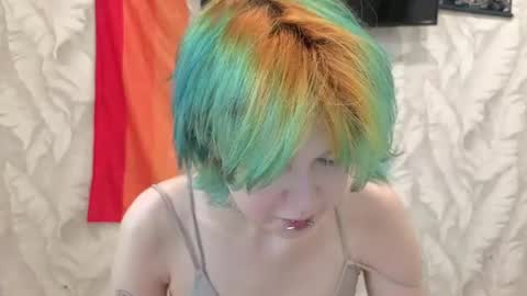 CarolineRichter online show from 06-10-26, 12:15