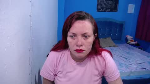 Carolinhe  online show from 02-14-26, 09:06