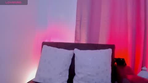 carolinna_ online show from 01-07-25, 02:08