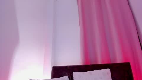 carolinna_ online show from 02-11-25, 01:41