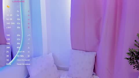 carolinna_ online show from 03-09-25, 08:31