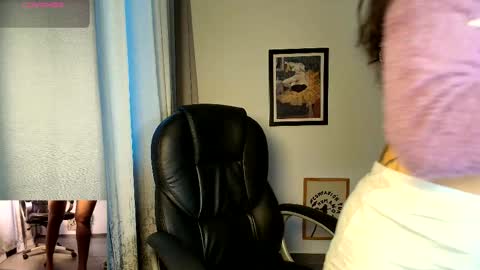 Snapshot of carolu_ chatting on 09-10-25, 10:59 Caro online show from 09-10-25, 10:59