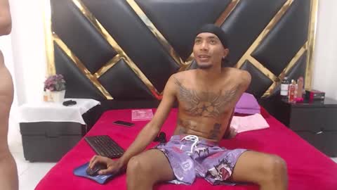 Snapshot of caroyandy3 chatting on 11-26-25, 11:44 caro y andy online show from 11-26-25, 11:44