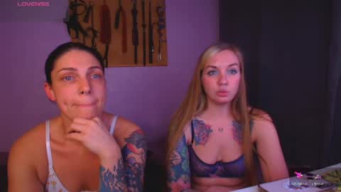 Carrie online show from 04-28-26, 06:57