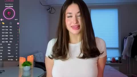 Kira online show from 04-27-26, 04:38