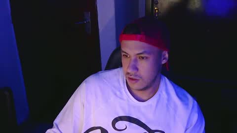 Snapshot of casas_oom chatting on 12-05-24, 04:09 online show from 12-05-24, 04:09