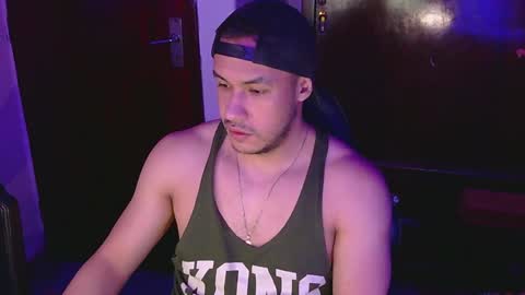 Snapshot of casas_oom chatting on 12-08-24, 06:54 online show from 12-08-24, 06:54