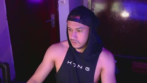 Snapshot of casas_oom chatting on 12-08-24, 09:57 online show from 12-08-24, 09:57