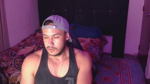 Snapshot of casas_oom chatting on 09-25-25, 02:15 online show from 09-25-25, 02:15