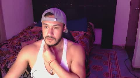 Snapshot of casas_oom chatting on 10-12-25, 06:12 online show from 10-12-25, 06:12