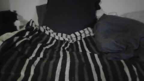 Snapshot of cascadefalls chatting on 09-18-25, 05:59 Cascade not really but sticking with it online show from 09-18-25, 05:59