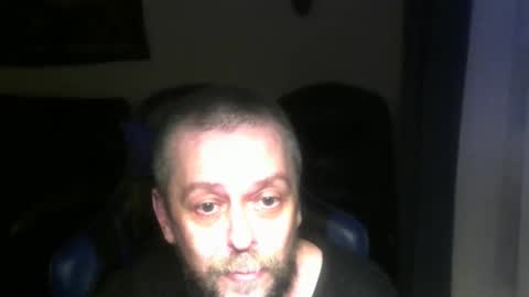 Snapshot of caseurdecue chatting on 04-19-26, 09:08 AllenGallant online show from 04-19-26, 09:08
