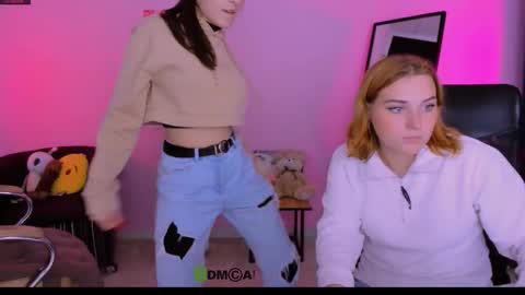 Snapshot of casey_meow_ chatting on 10-05-25, 08:34 casey_meow_ online show from 10-05-25, 08:34