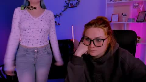 casey_meow_ online show from 04-24-26, 09:01