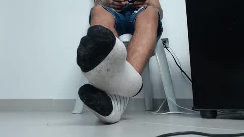 cash_master777 online show from 12-05-25, 02:31