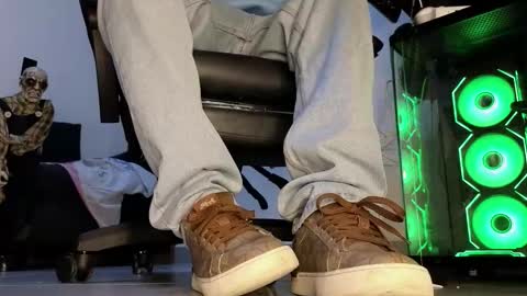 cash_master777 online show from 03-08-26, 04:00