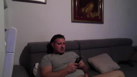 Snapshot of cashmaster33 chatting on 12-28-24, 07:11 cashmaster33 online show from 12-28-24, 07:11