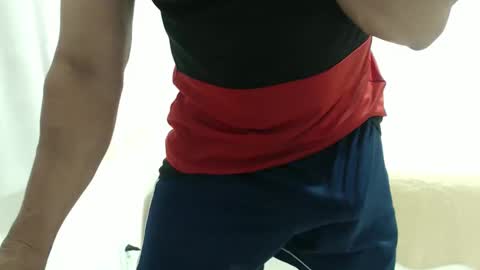 cashmastermuscle77 online show from 10-06-25, 06:27