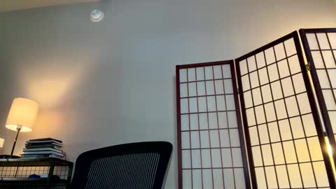 Snapshot of cashy227 chatting on 06-10-26, 09:35 cashy227 online show from 06-10-26, 09:35