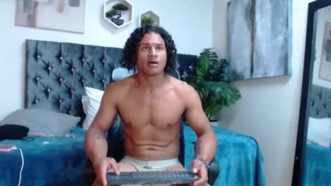 Casike online show from 11-11-25, 01:27