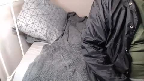 CasinoCam online show from 11-12-25, 08:37