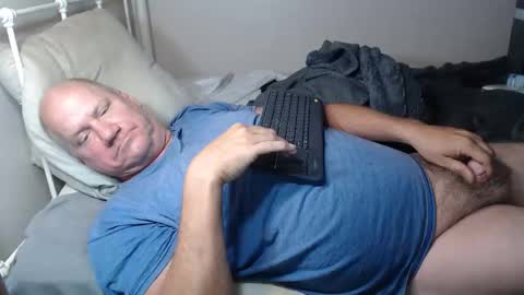 CasinoCam online show from 04-27-26, 01:09