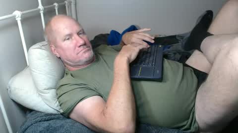 Snapshot of casinocam chatting on 05-16-26, 02:19 CasinoCam online show from 05-16-26, 02:19