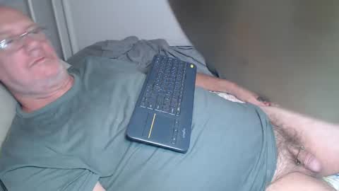 Snapshot of casinocam chatting on 06-03-26, 02:44 CasinoCam online show from 06-03-26, 02:44