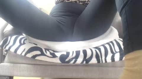 Snapshot of cassandra_joy chatting on 02-16-25, 03:38 Cassandra joy online show from 02-16-25, 03:38